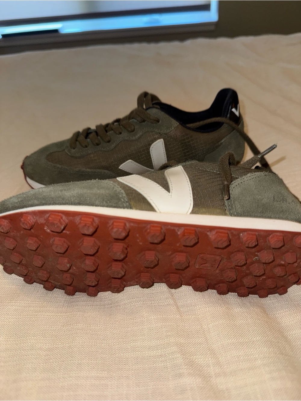 Veja Rio Branco Sneakers- Olive Green - Picture 3 of 5